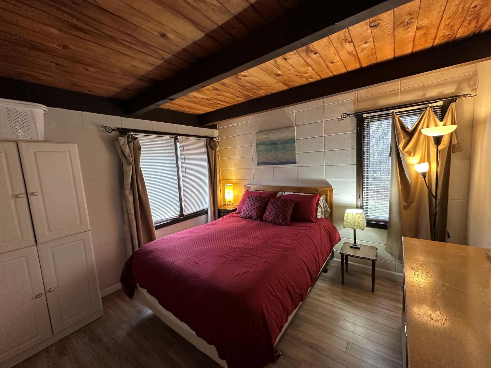 Husky House Villa Bessemer Luaran gambar